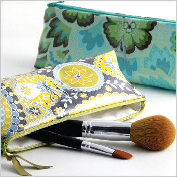 personalized laminated print cosmetic brush bag